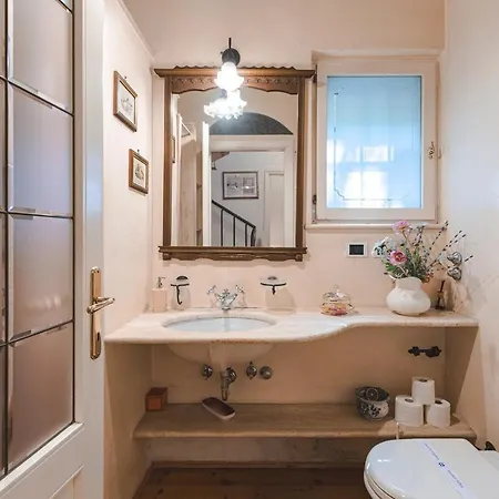 Private Garden Elegant House 5 Minutes From The Sea *