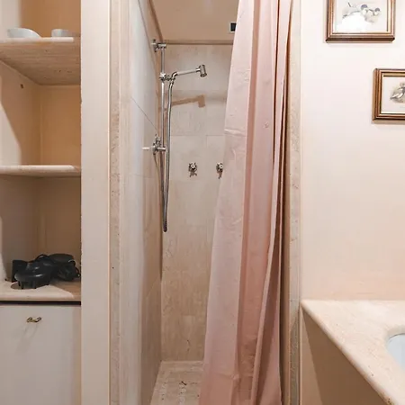 Private Garden Elegant House 5 Minutes From The Sea Σπίτι διακοπών