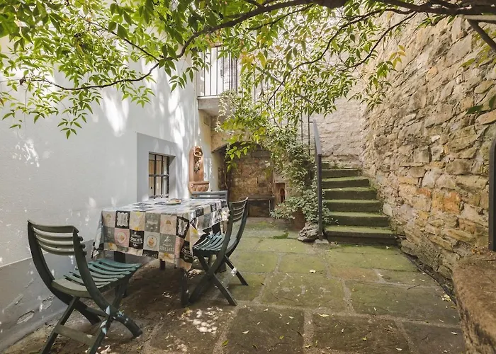 Private Garden Elegant House 5 Minutes From The Sea Tatil Evi *